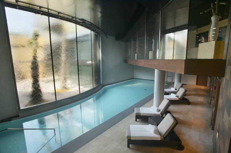 Hotel Miramar Barcelona Gl Ngoại thất bức ảnh The spa at the hotel